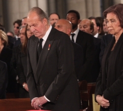 Sus Majestades los Reyes durante el Funeral de Estado por el expresidente del Gobierno, Adolfo Suárez